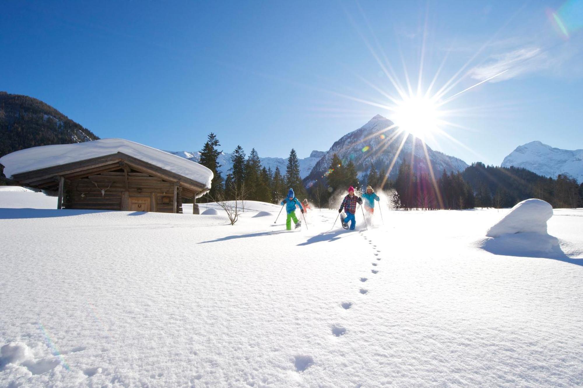 "Chalet Bergzeit" Ferienhaus Mit Sauna & Wellness Fuegenberg Zewnętrze zdjęcie